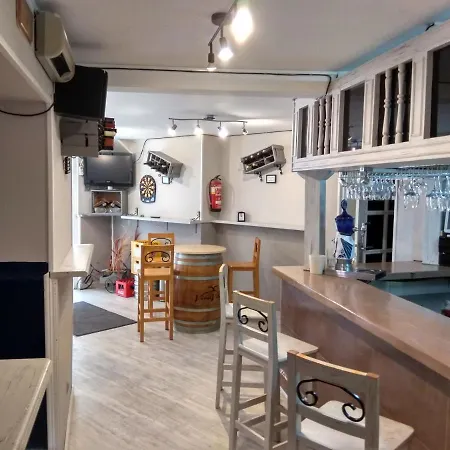 Отель Canton Сан-Висенте-де-ла-Баркера