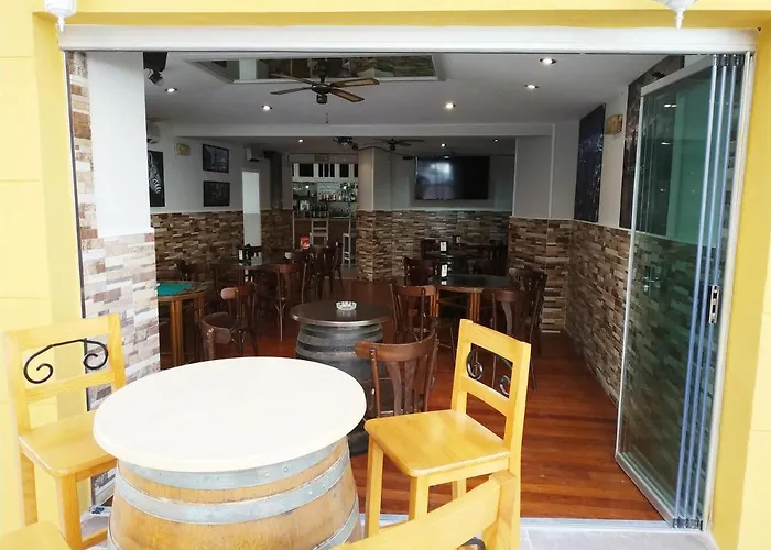 ホテル Canton サン・ビセンテ・デ・ラ・バルケラ